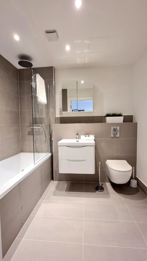 Roomspace Serviced Apartments - Kew Bridge Court Londres Exterior foto
