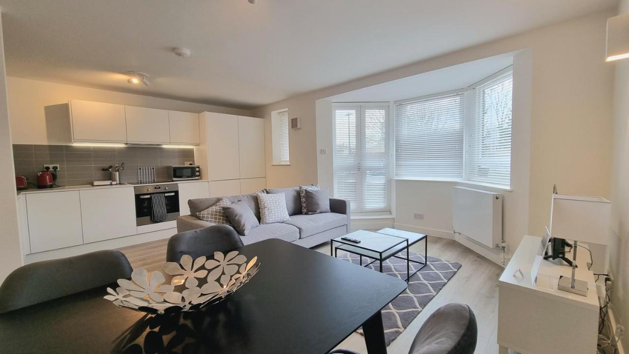 Roomspace Serviced Apartments - Kew Bridge Court Londres Exterior foto